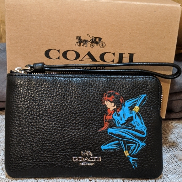 Coach | Bags | Coach Marvel Corner Zip 